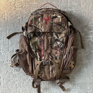BADLANDS Camouflage Pursuit Hunting Backpack with Quiet KXO-32 Fabric